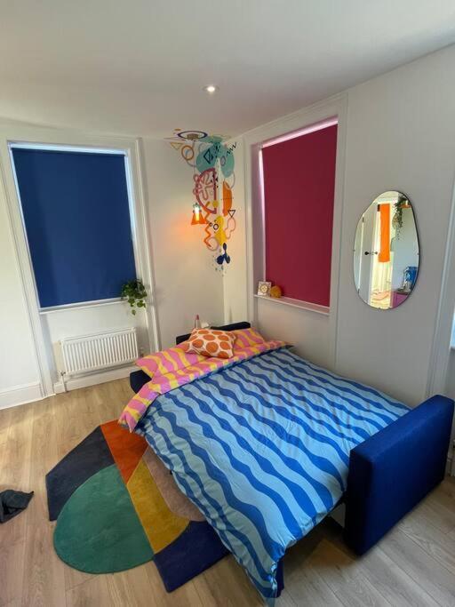 Colourful Apartment In Margate KENT ภายนอก รูปภาพ