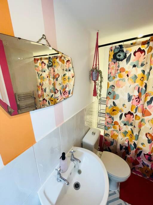 Colourful Apartment In Margate KENT ภายนอก รูปภาพ